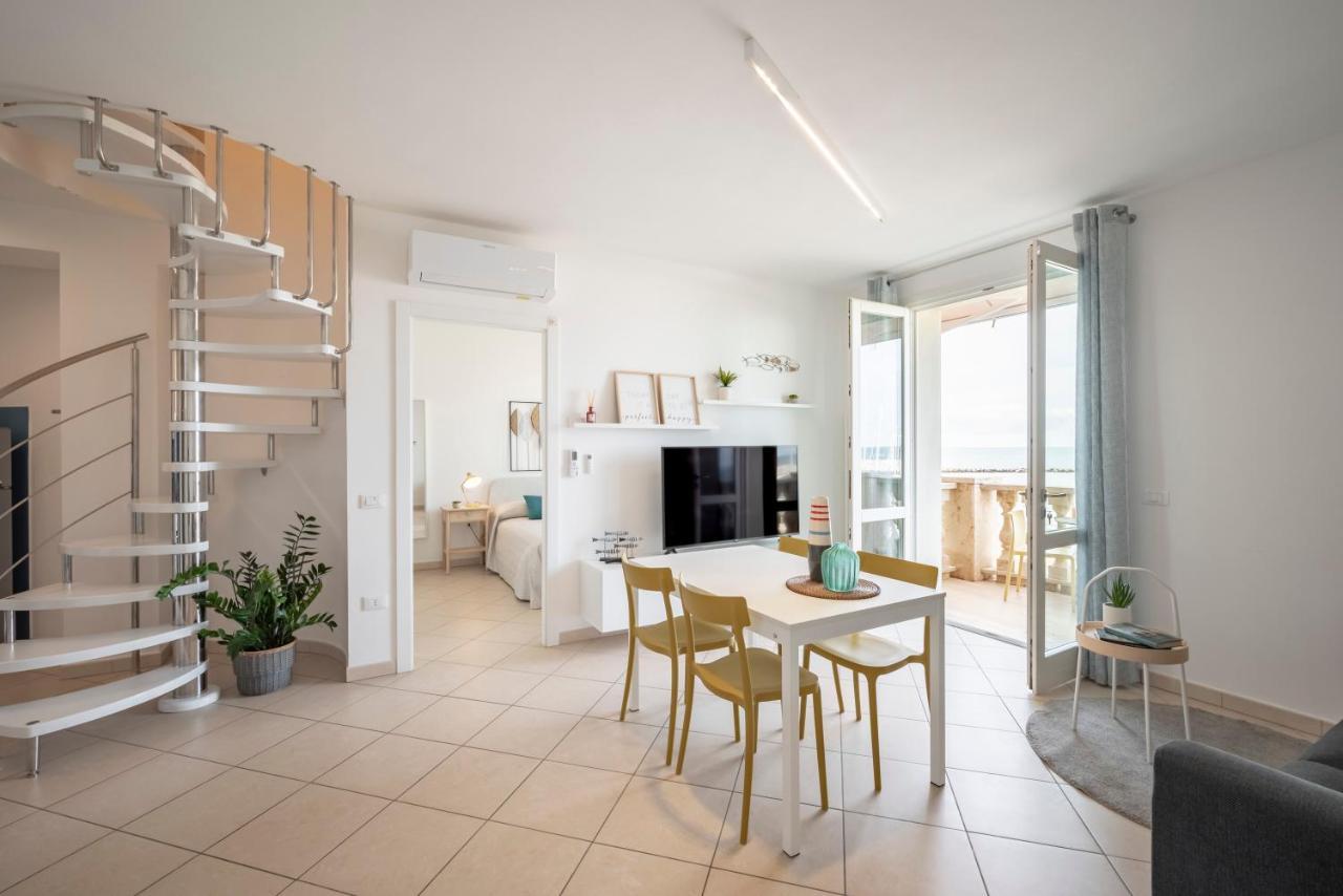Sea View Apartment San Vincenzo Eksteriør bilde